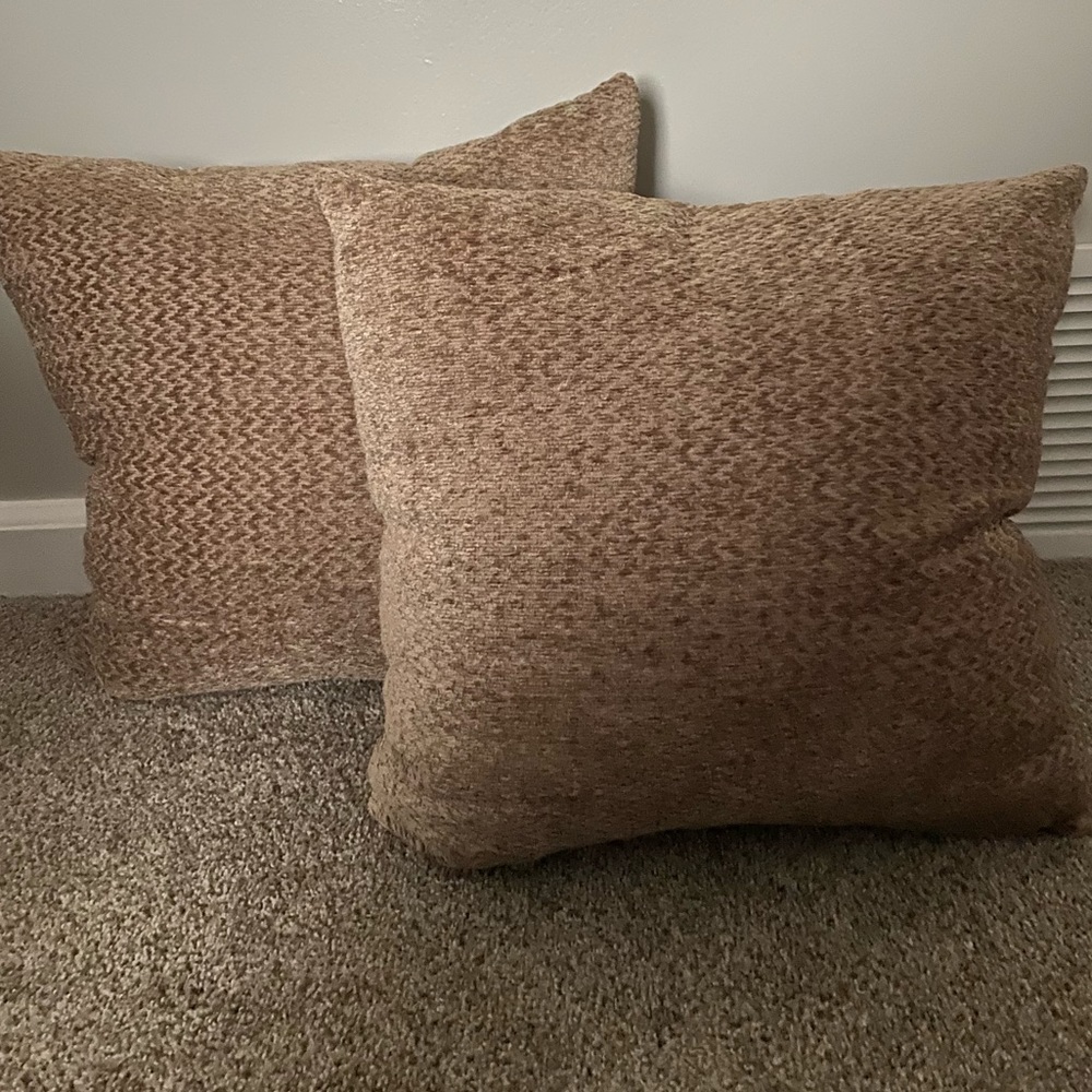 Throw pillows
